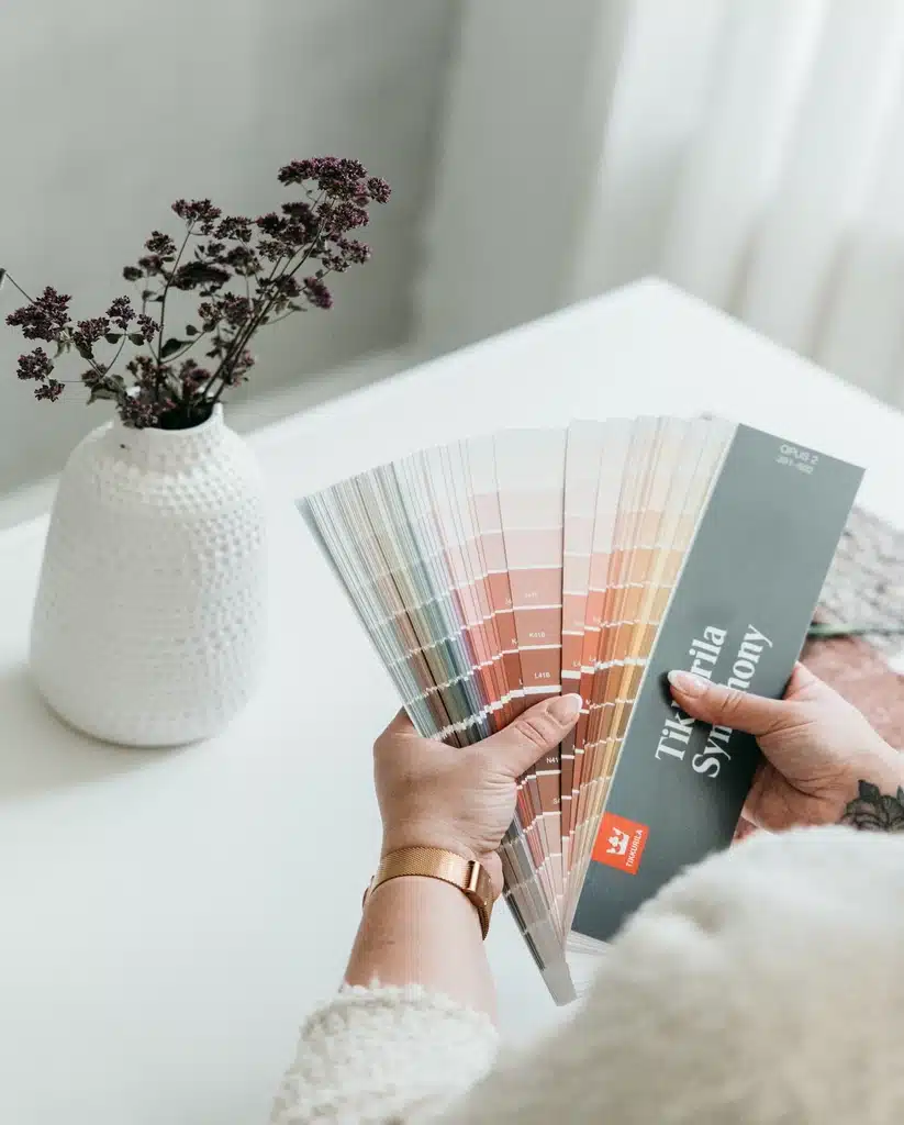 Sisustussuunnittelu n värien ja materiaalien valinta | M.I. Design Studio
